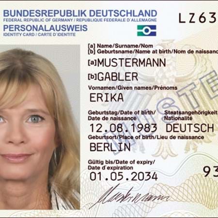 Ab sofort: Lichtbilder für Personalausweis und Reisepass direkt im Rathaus!